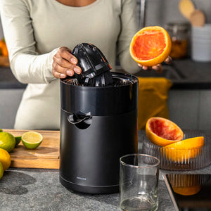 ZWILLING Enfinigy Citrus Juicer in Black