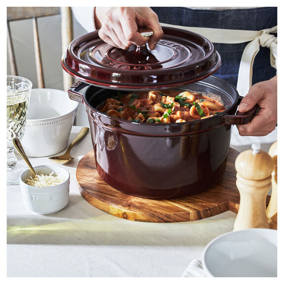 Cast Iron Dutch Oven - 5 Quart