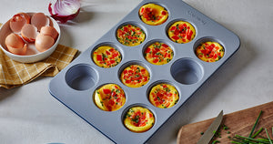 Caraway Muffin Pan in Navy
