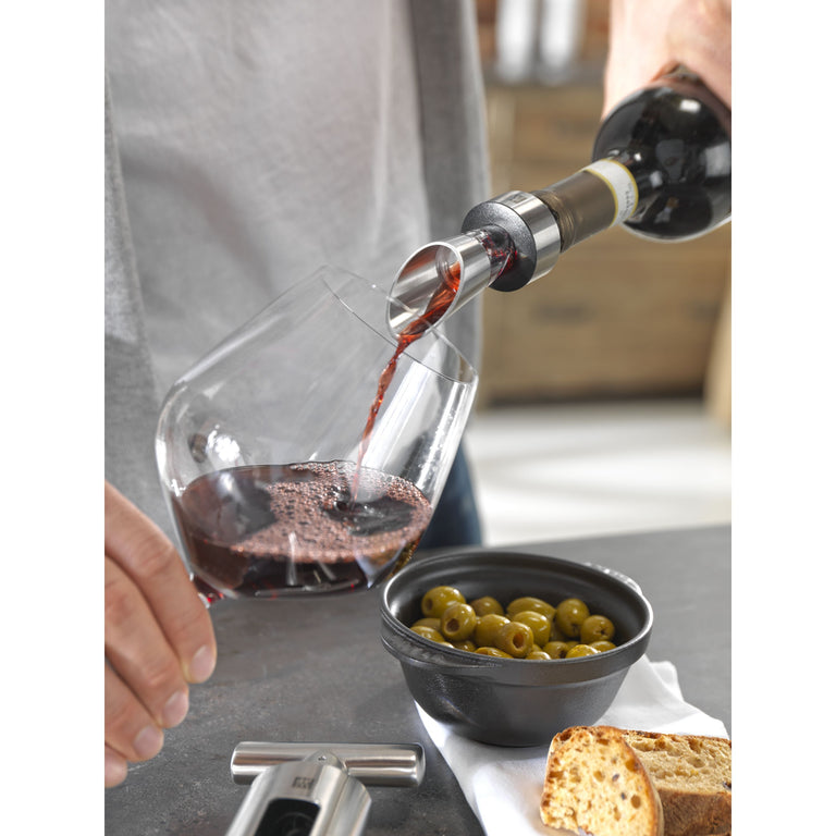ZWILLING 18/10 Stainless Steel Decanter, Wine Aerator, Pourer and Stopper