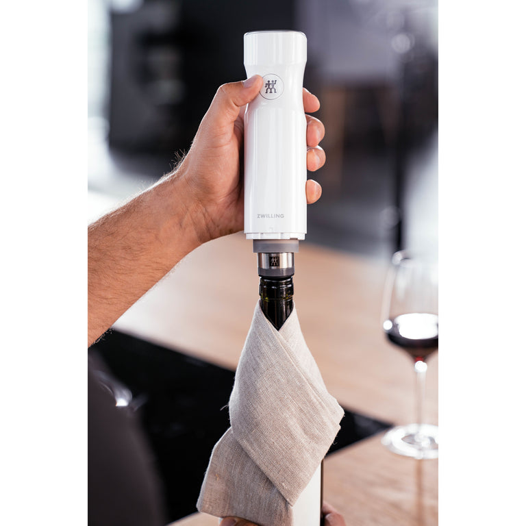 ZWILLING 3pc Vacuum Wine Sealer, Fresh & Save Series
