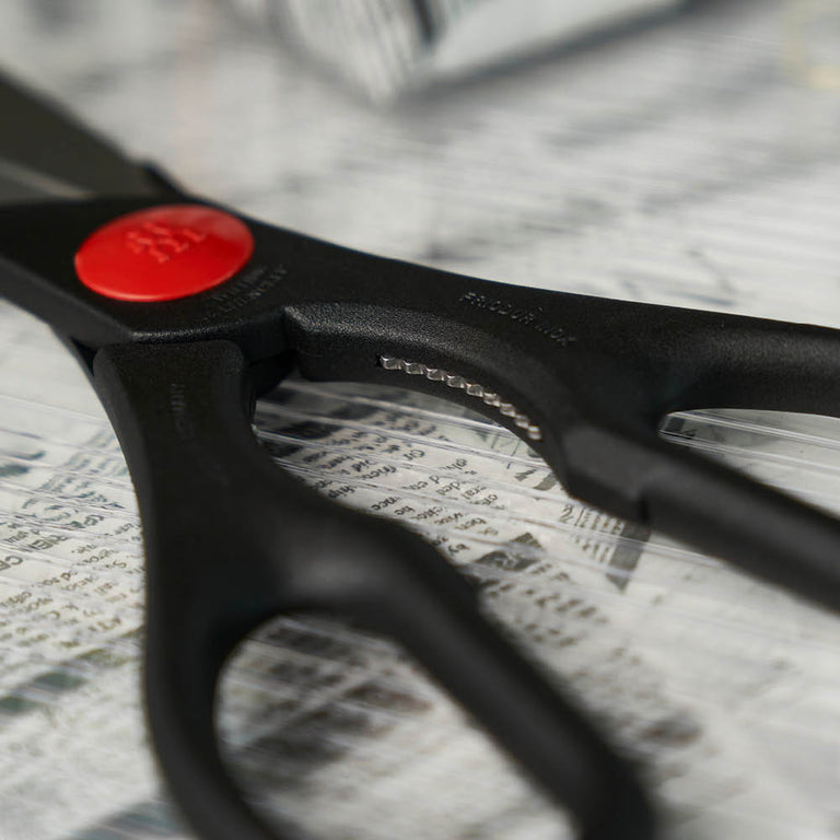 ZWILLING TWIN Kitchen Shears in Black