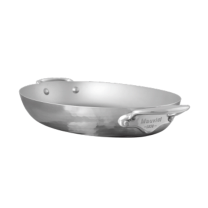 Mauviel 1830 M'ELITE Hammered 5-Ply Oval Pan, Cast Stainless Steel Handles, 13.7-Inch