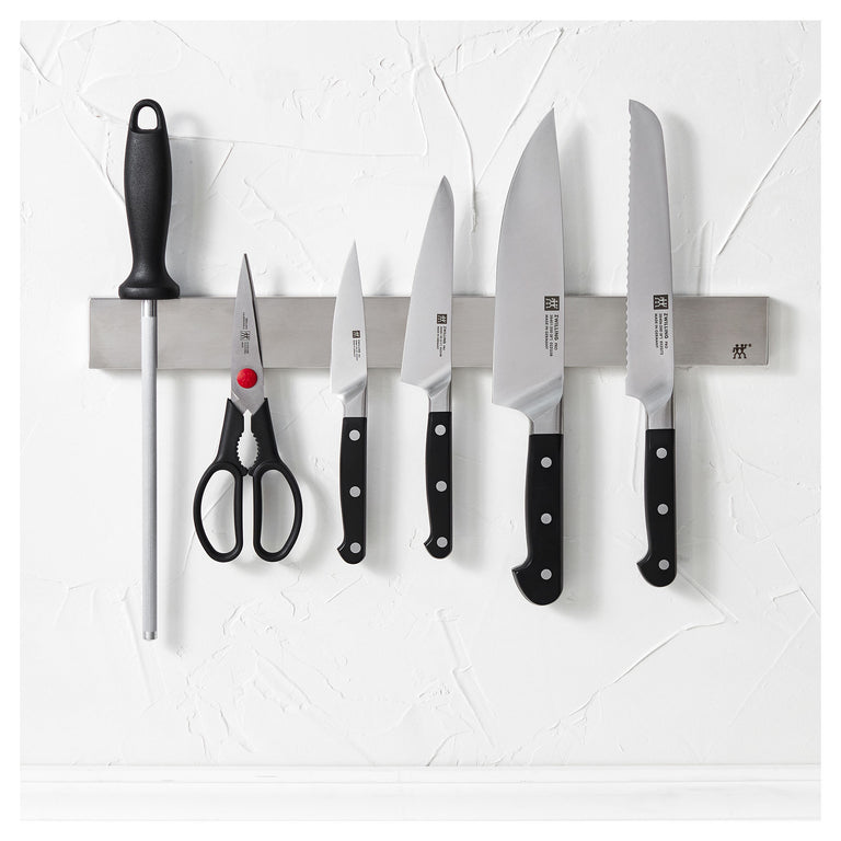 ZWILLING 7pc Knife Set with 17.5" Stainless Magnetic Bar, Pro Series