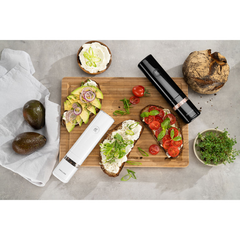 ZWILLING Electric Salt/Pepper Mill in Black, Enfinigy Series