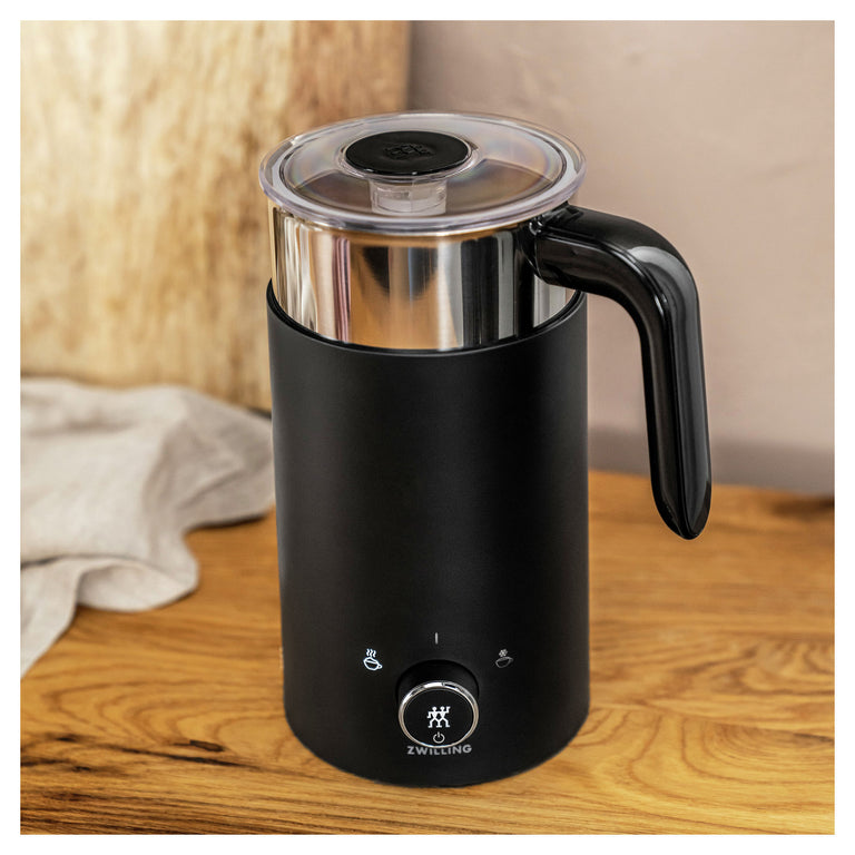 ZWILLING Milk Frother in Black, Enfinigy Series