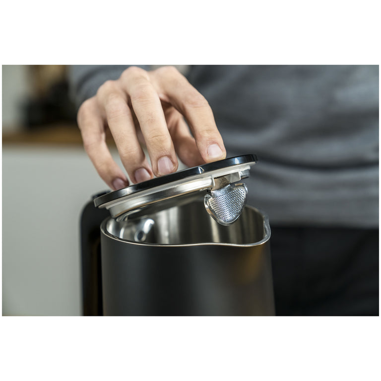 ZWILLING 1L Kettle in Black, Enfinigy Series