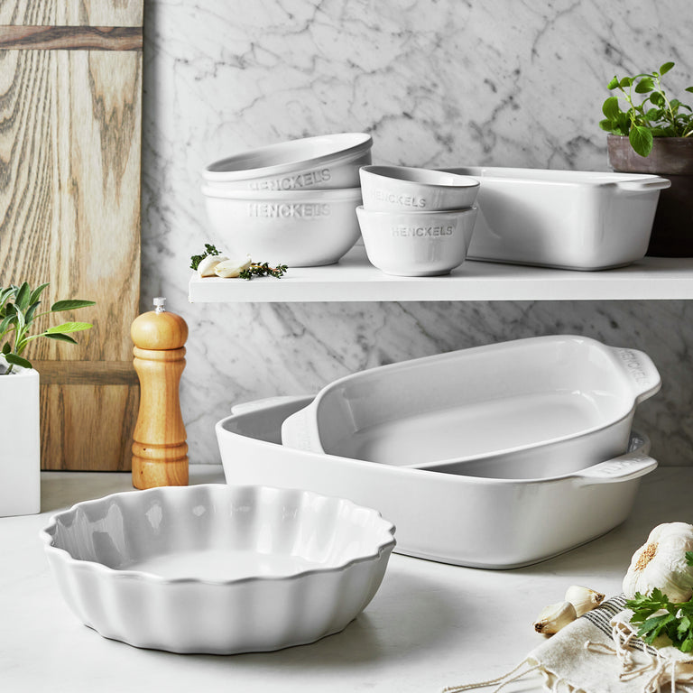 Henckels 8pc Mixed Bakeware and Serving Set in White, Ceramics Series