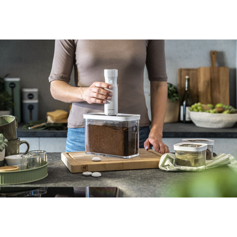 ZWILLING 1.9 Qt. 2M Container, Fresh & Save Cube Series