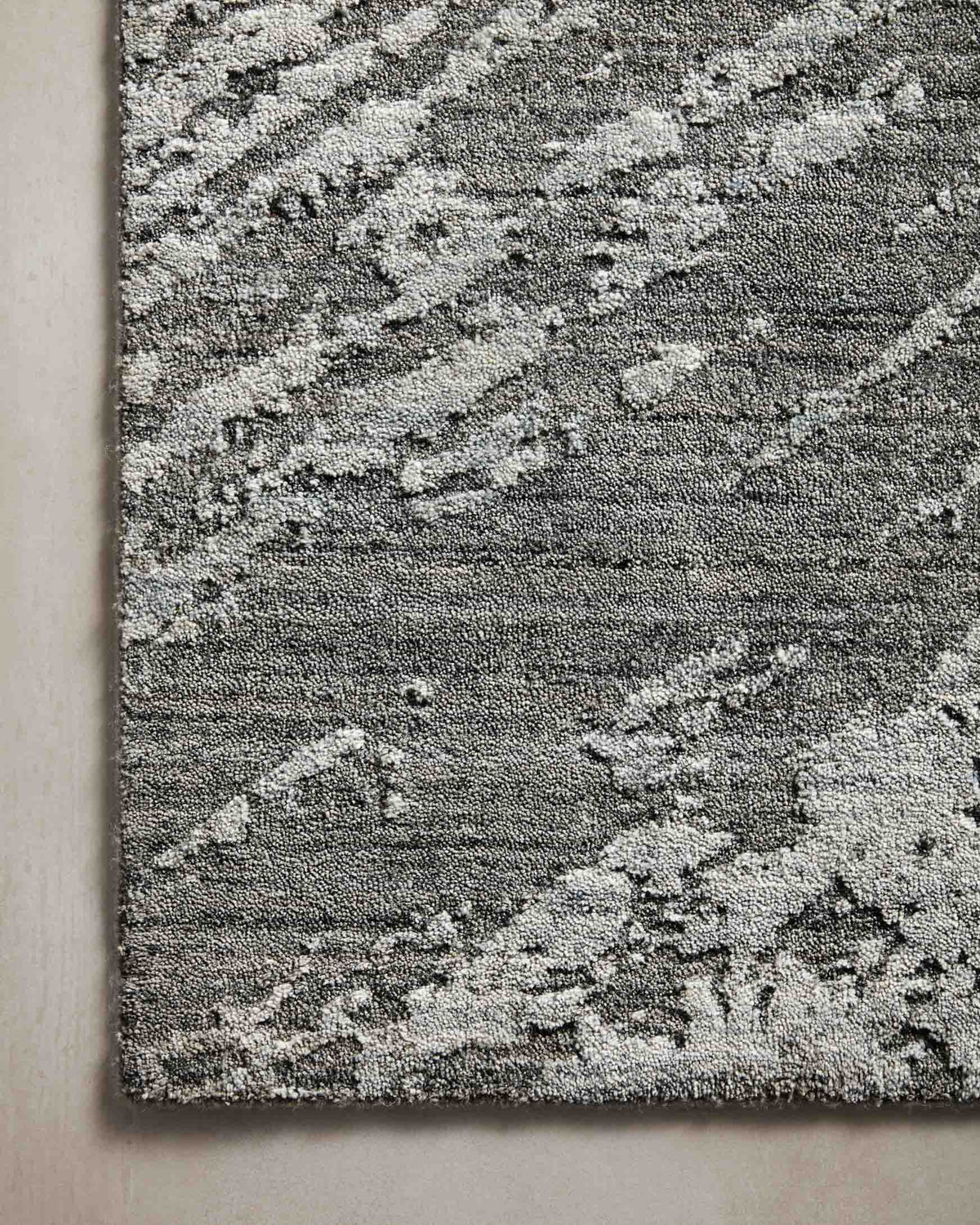 Loloi Arlo ARL-01 Charcoal / Silver area rug - image 3