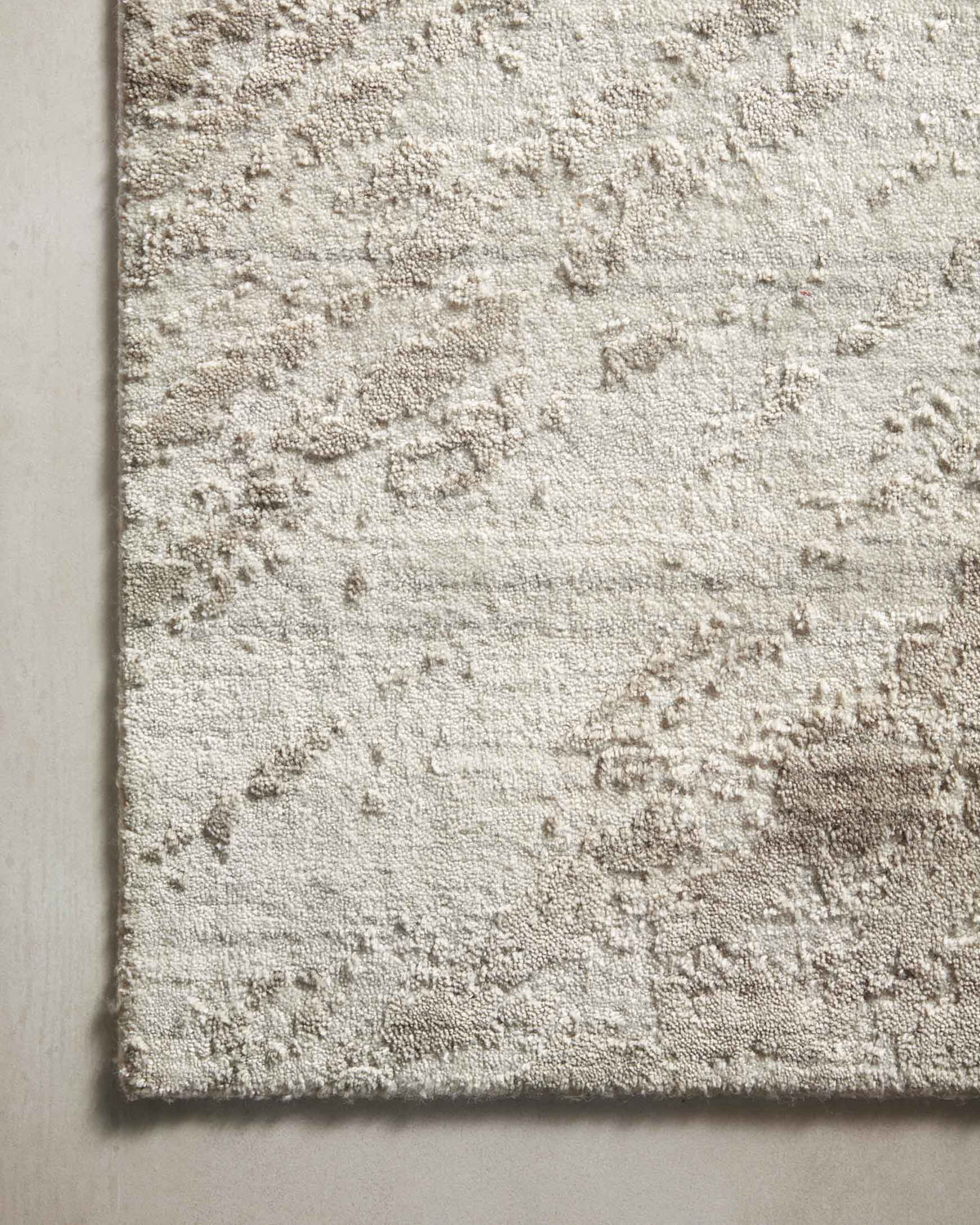 Loloi Arlo ARL-01 Ivory / Taupe area rug - image 3