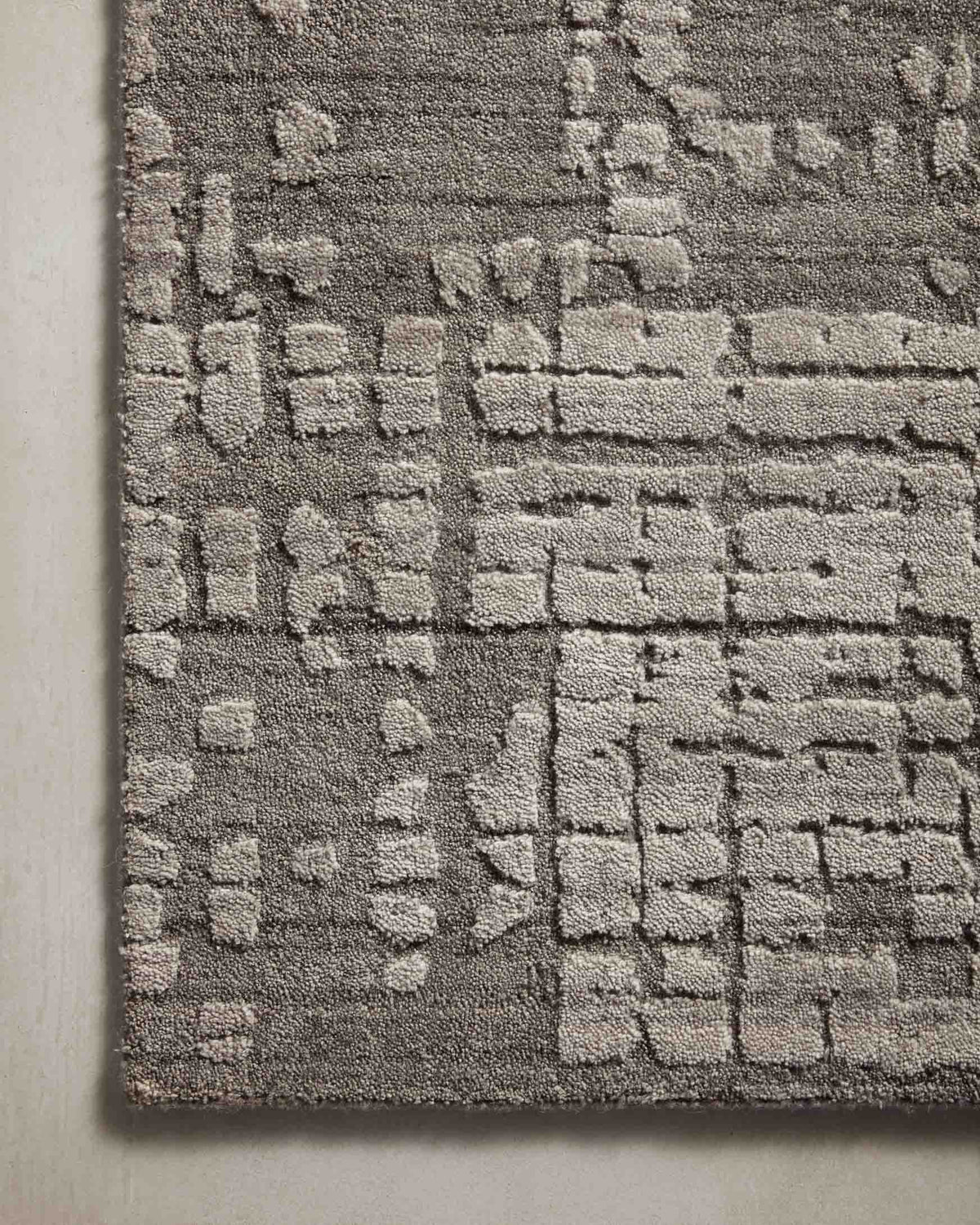 Loloi Arlo ARL-02 Bark / Ash area rug - image 3