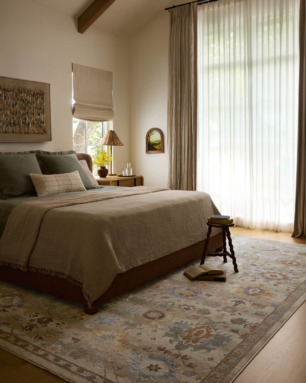 Loloi Aylin AYL-02 Fog / Plum area rug - image 2