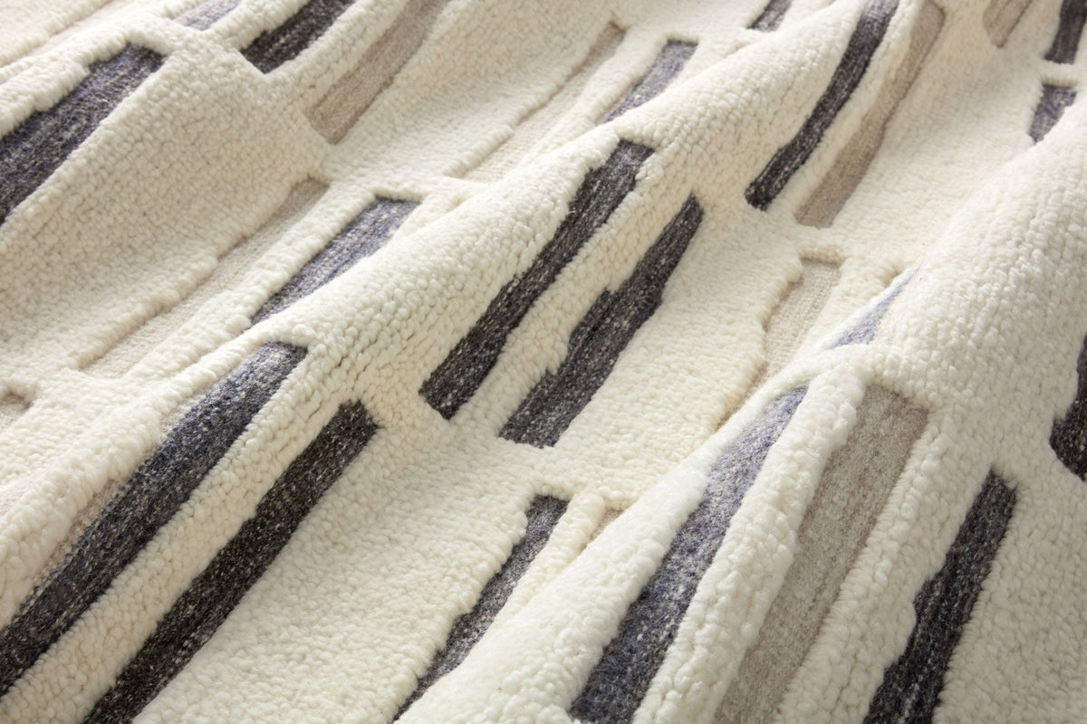 Loloi Bennett BEN-01 Ivory / Charcoal area rug - image 5
