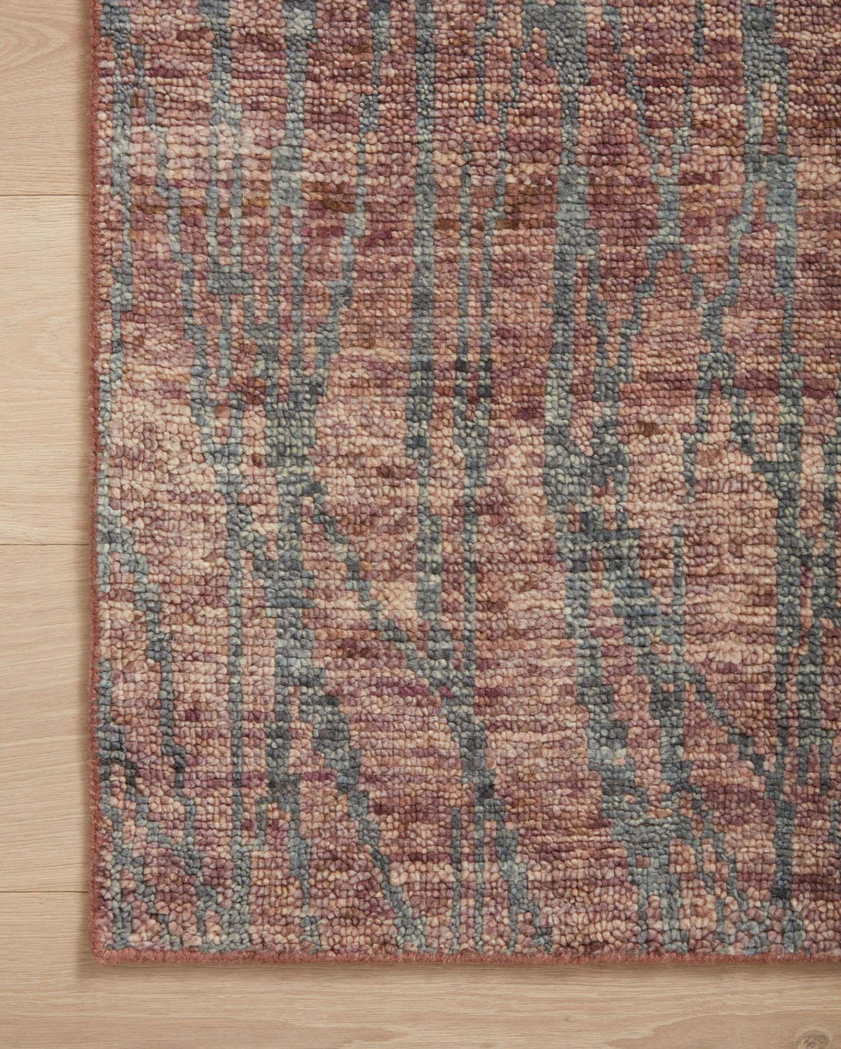 Loloi Daphne DAP-04 Raspberry / Silver area rug - image 8