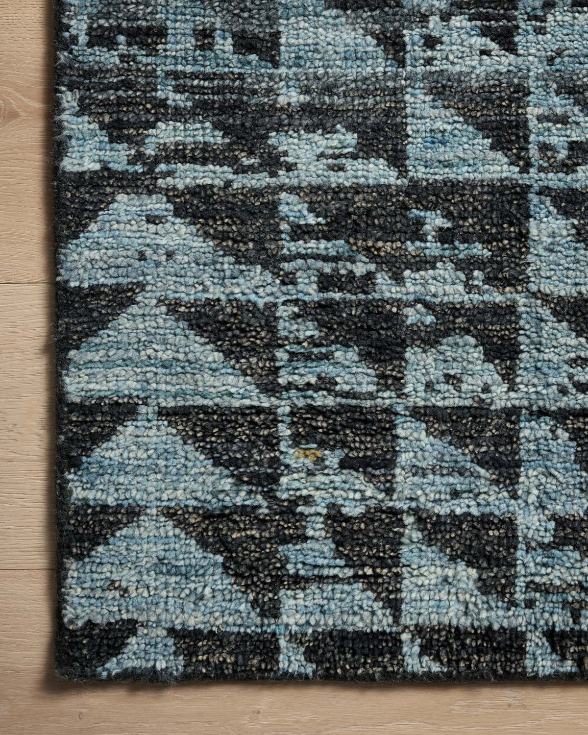 Loloi Daphne DAP-05 Turquoise / Ink area rug - image 4