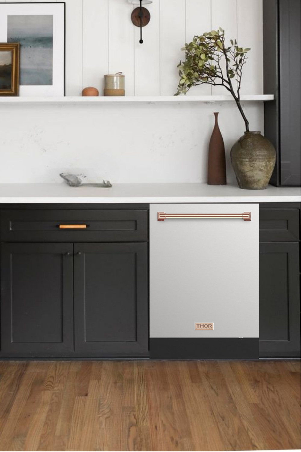 Thor Kitchen Package 48" Gas Range, Range Hood, Microwave, APLRG480