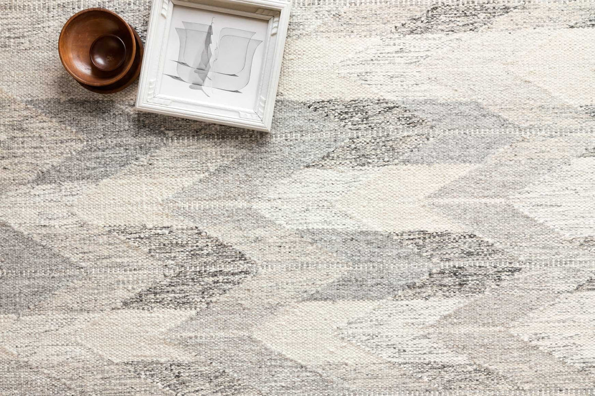 Loloi Evelina EVE-02 Pewter / Silver area rug - image 4