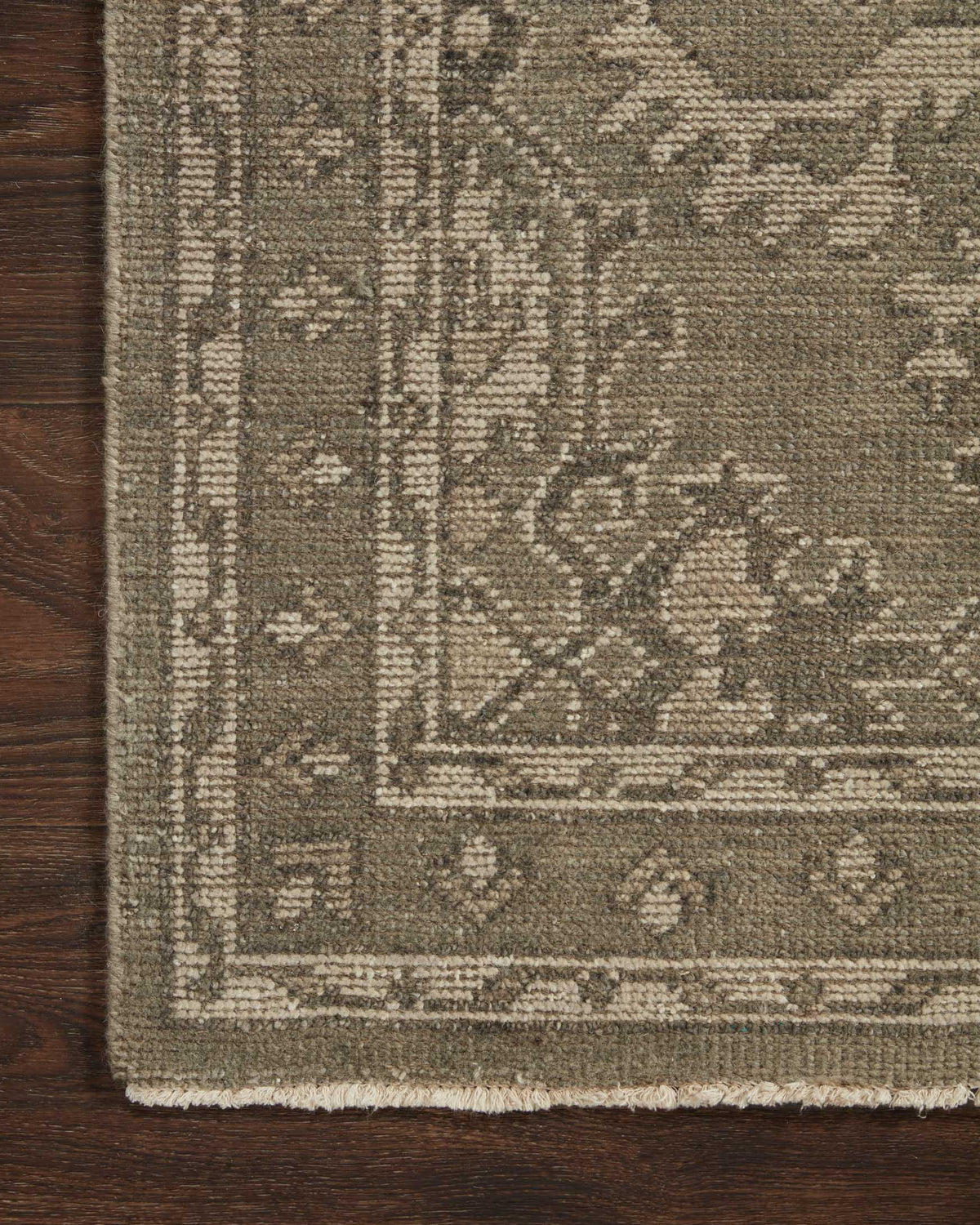 Loloi Heirloom HQ-03 Fog / Fog area rug - image 3