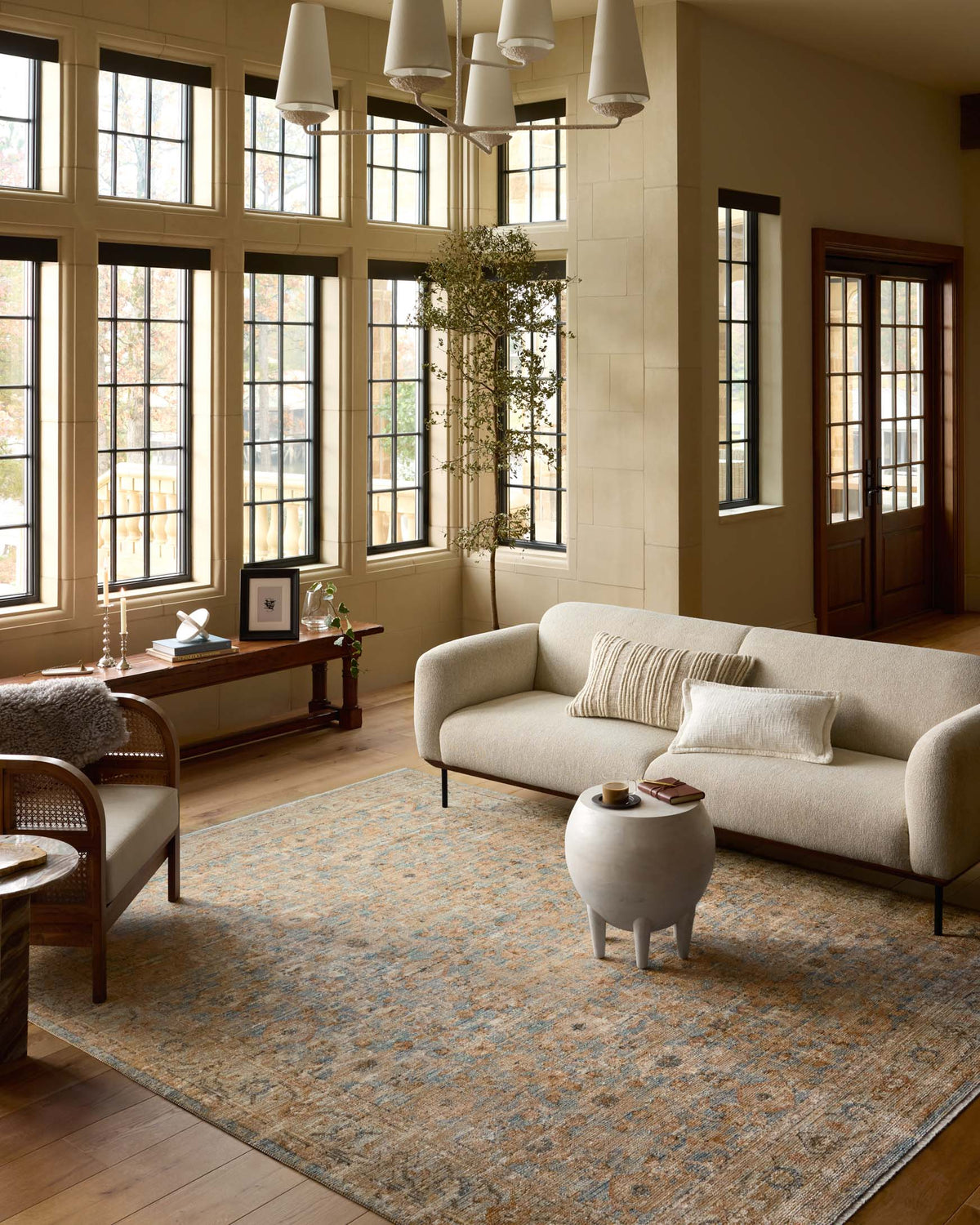 Loloi Heritage HER-15 Ocean / Sand area rug - image 2