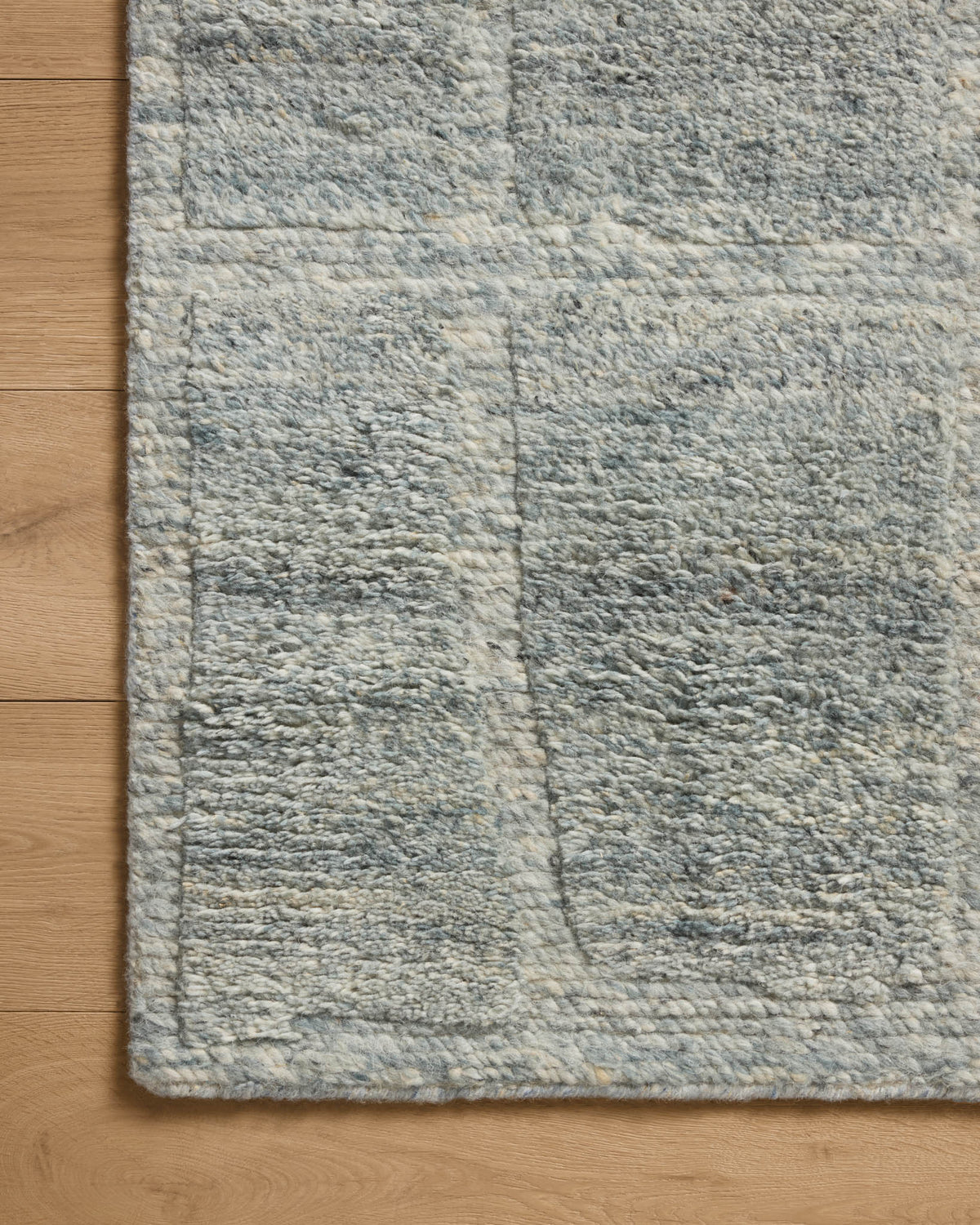 Loloi Hughes HUS-01 Sky area rug - image 3