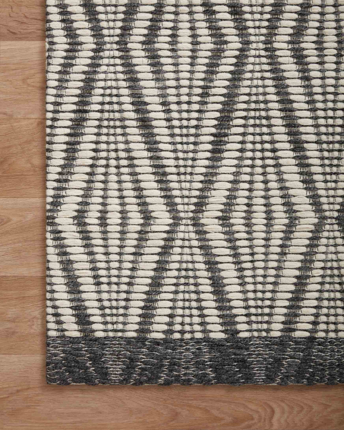 Loloi Kenzie KNZ-01 Ivory / Charcoal area rug - image 6