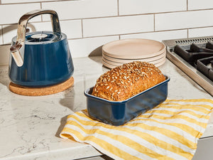 Caraway Loaf Pan in Black