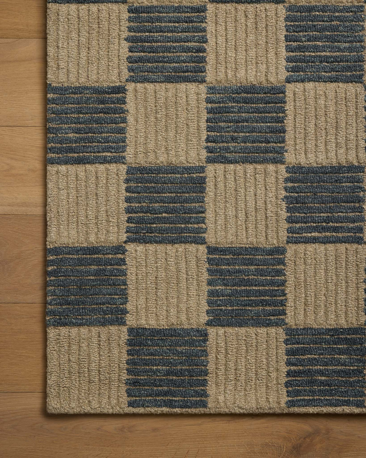 Loloi Madi MDX-04 Taupe / Navy area rug - image 6