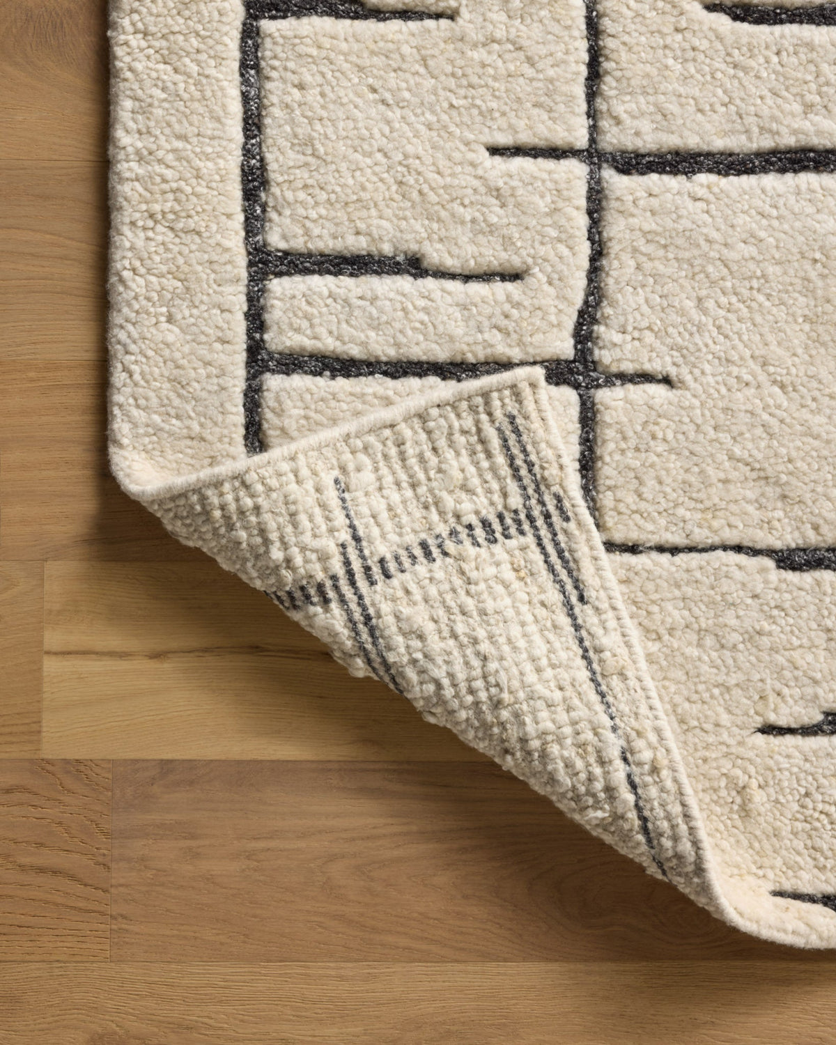 Loloi Octavia OTC-02 Ivory / Charcoal area rug - image 5