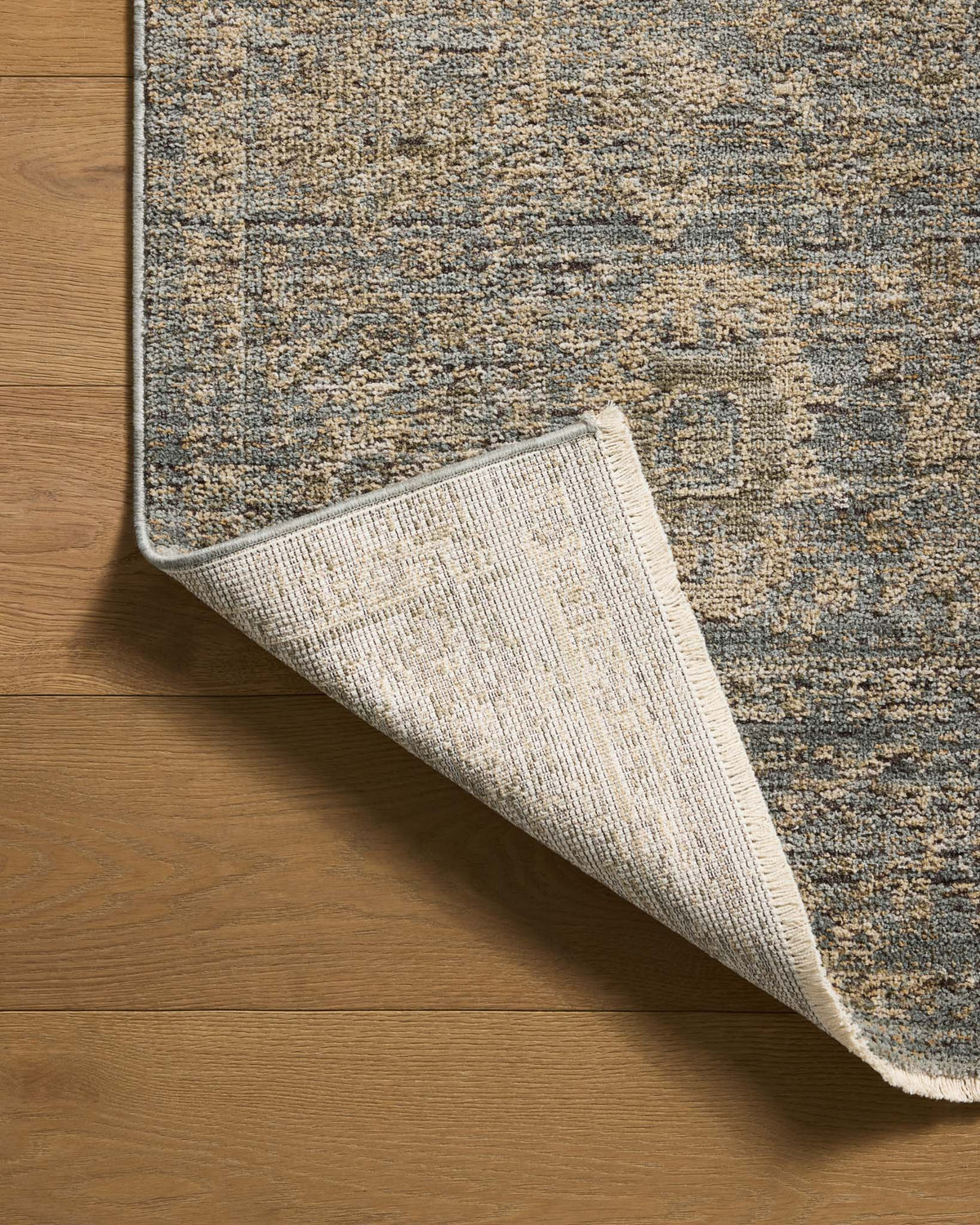 Loloi Priscilla PRL-03 Blue / Sand area rug - image 9