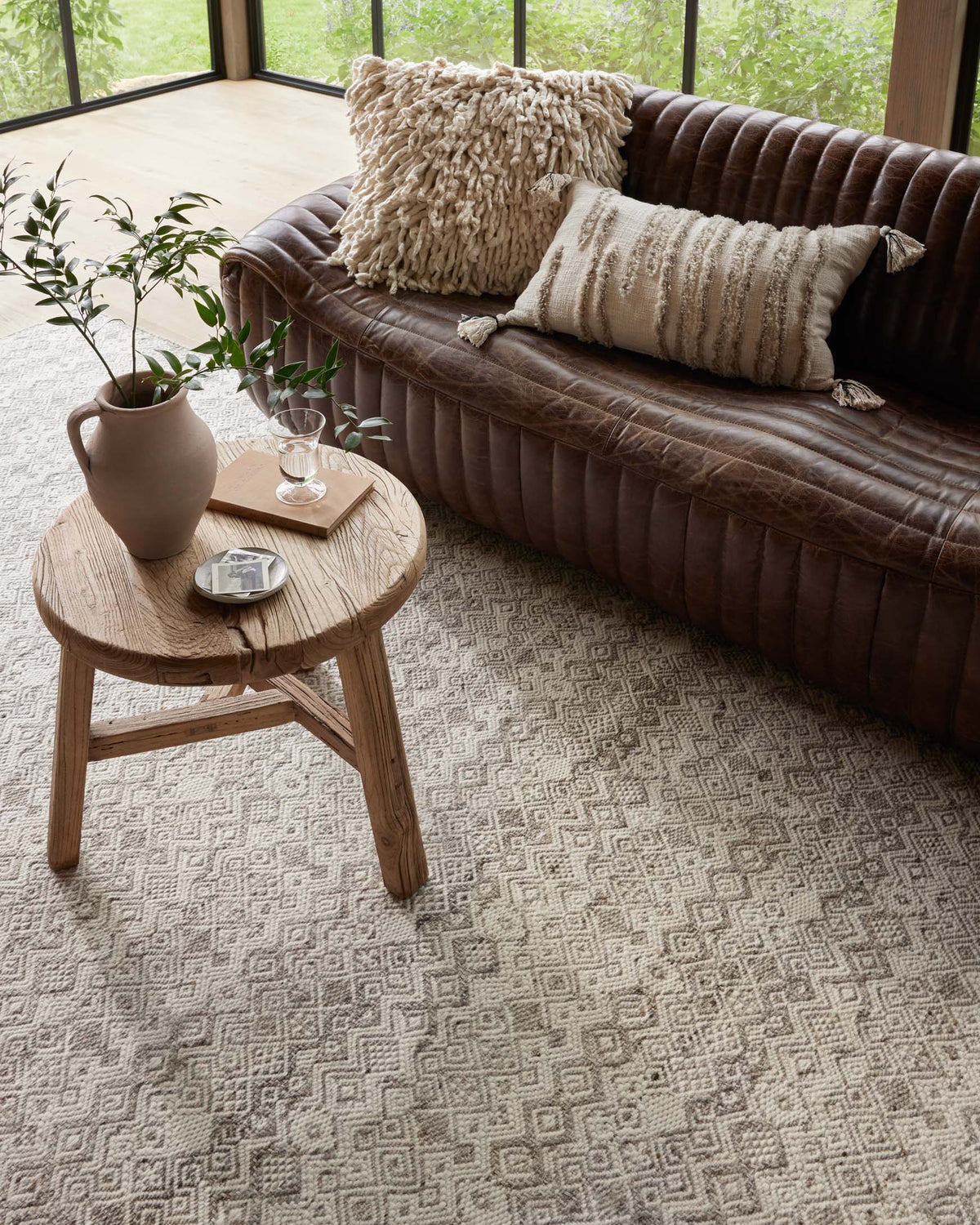 Loloi Raven RAV-03 Dove / Ivory area rug - image 3