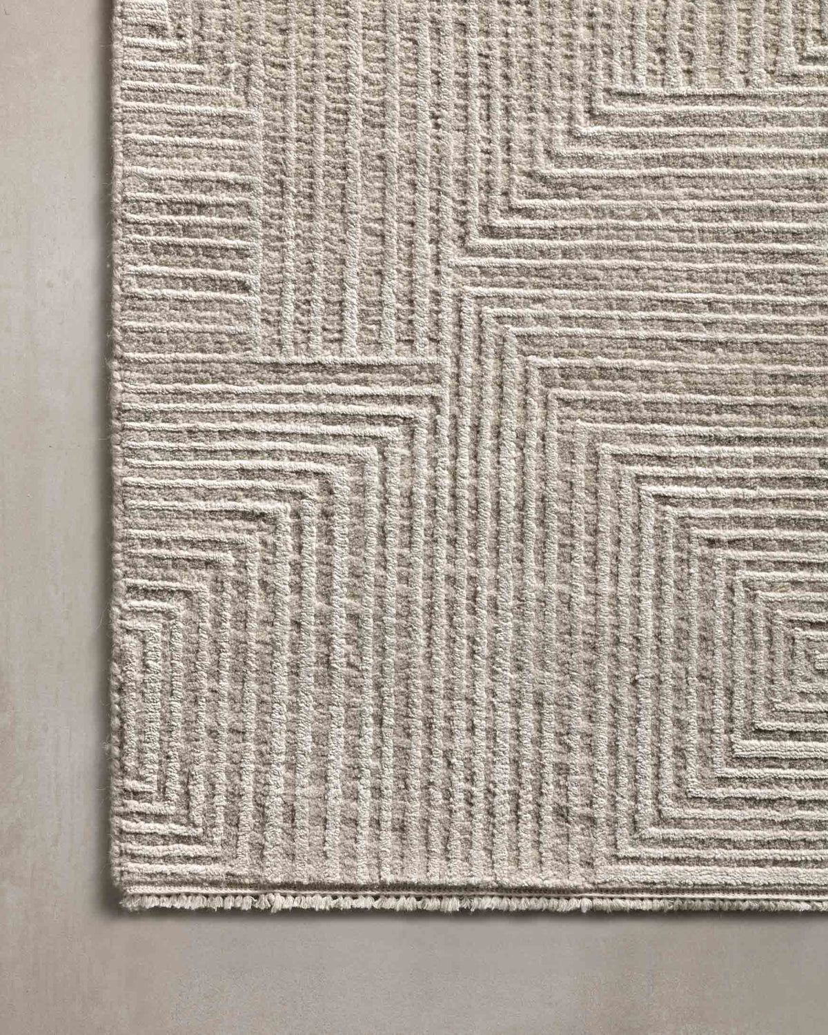 Loloi Rhea RHE-01 Taupe area rug - image 3