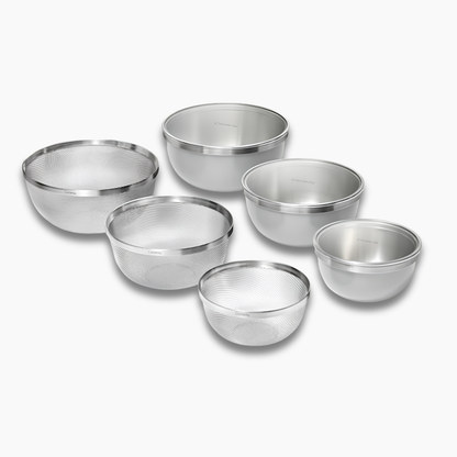 Caraway Mixing Bowl & Strainer Set