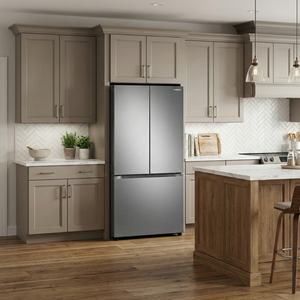 SAMSUNG 33"  25 cu. ft. Standard Depth 3-Door French Door Refrigerator with Beverage Center™ and Dual Ice Maker in Stainless Steel