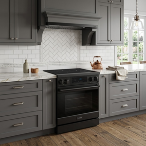Gordon Ramsay by THOR Kitchen 30" Induction Range in Black Matte, RSI30B