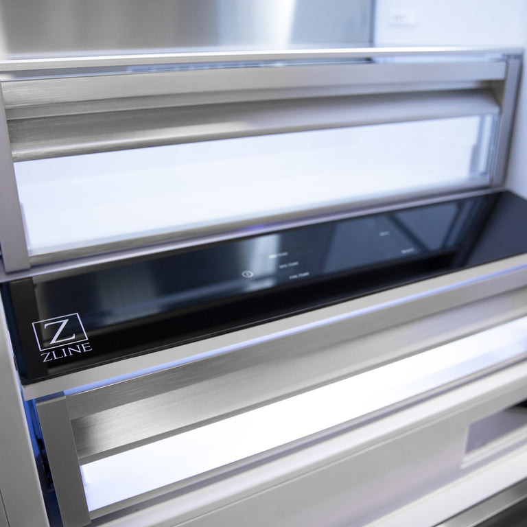 ZLINE 60" Autograph Built-In Refrigerator, Internal Water & Ice Dispenser in Fingerprint Resistant Stainless Steel with Matte Black Accents