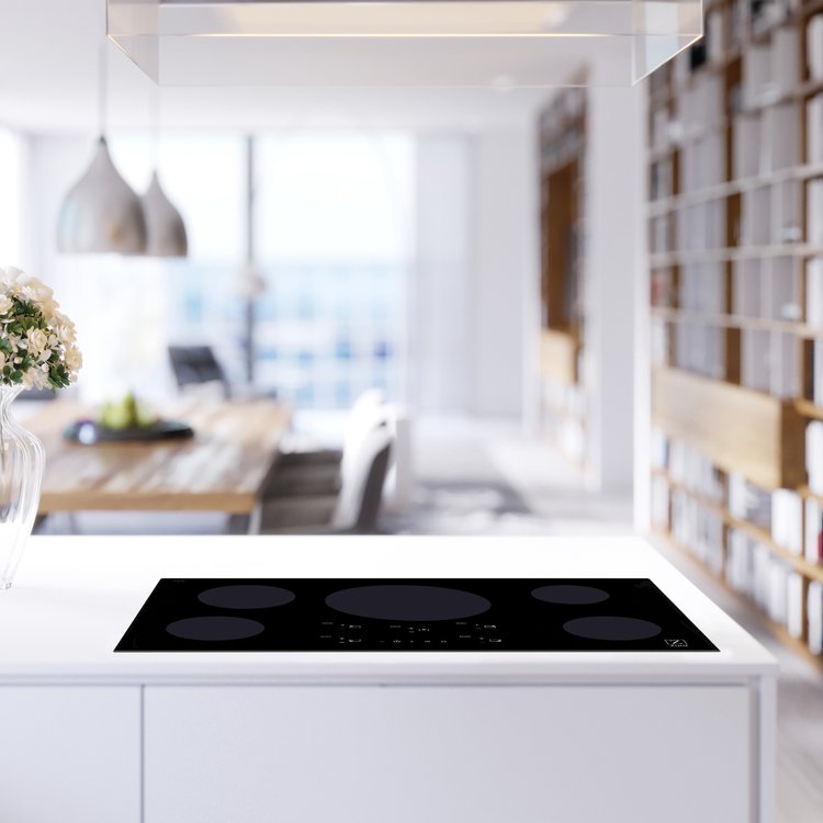 ZLINE 36 in. Induction Cooktop with 5 burners, RCIND36 Premium Home