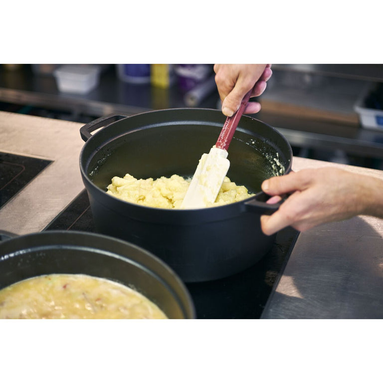 Staub 13.25 Qt. Cast Iron Round Dutch Oven in Black
