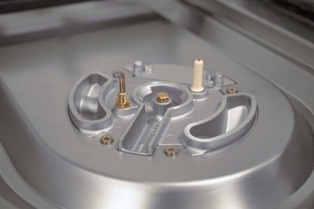ILVE Majestic II 36" Natural Gas Burner, Electric Oven Range in Stainless Steel with Chrome Trim, UM096DQNS3SSCNG