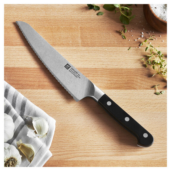 ZWILLING 7" Ultimate Bread/Deli Knife, Pro Series