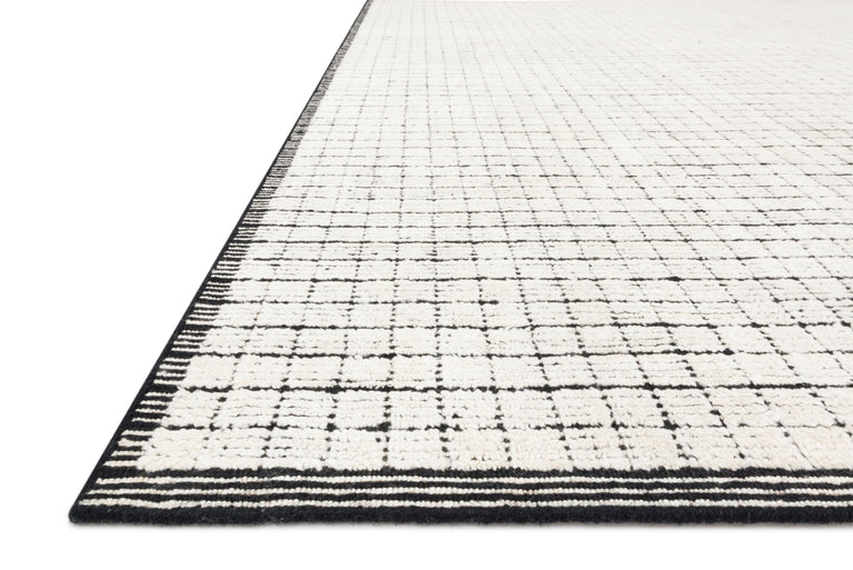 Loloi Rugs Beverly Collection Rug in Ivory, Black - 5'6" x 8'6"
