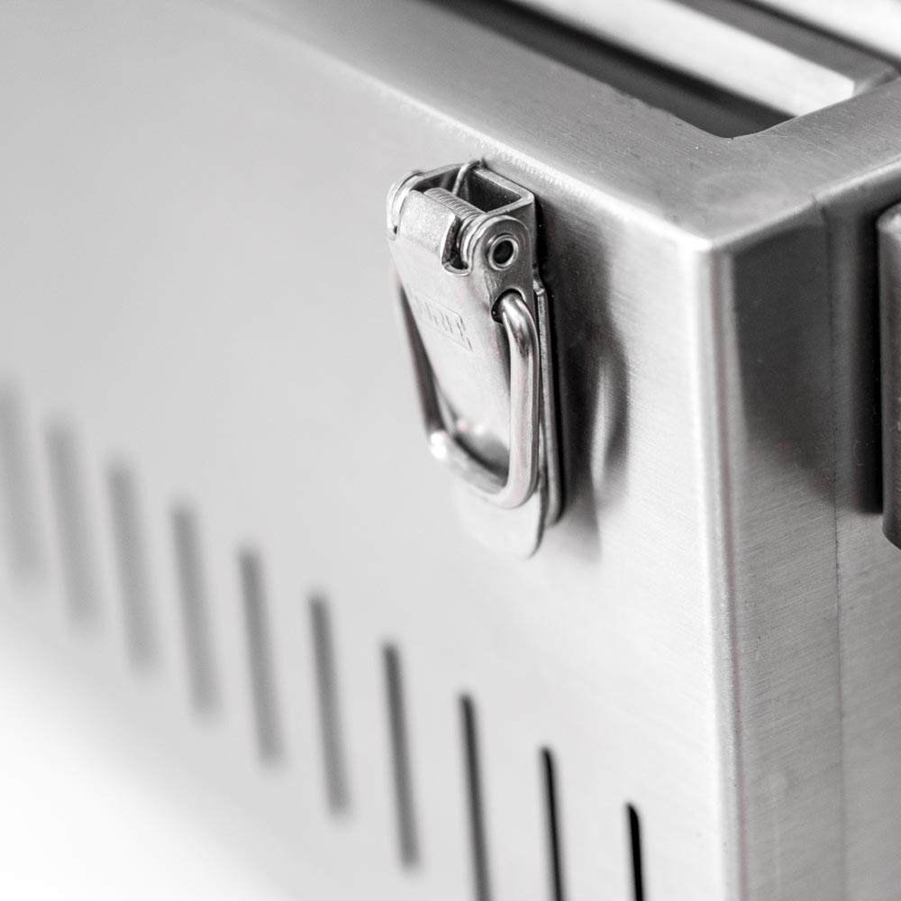 Blaze Marine-Grade 316L Professional Portable Grill, BLZ-1PRO-PRTMG-LP