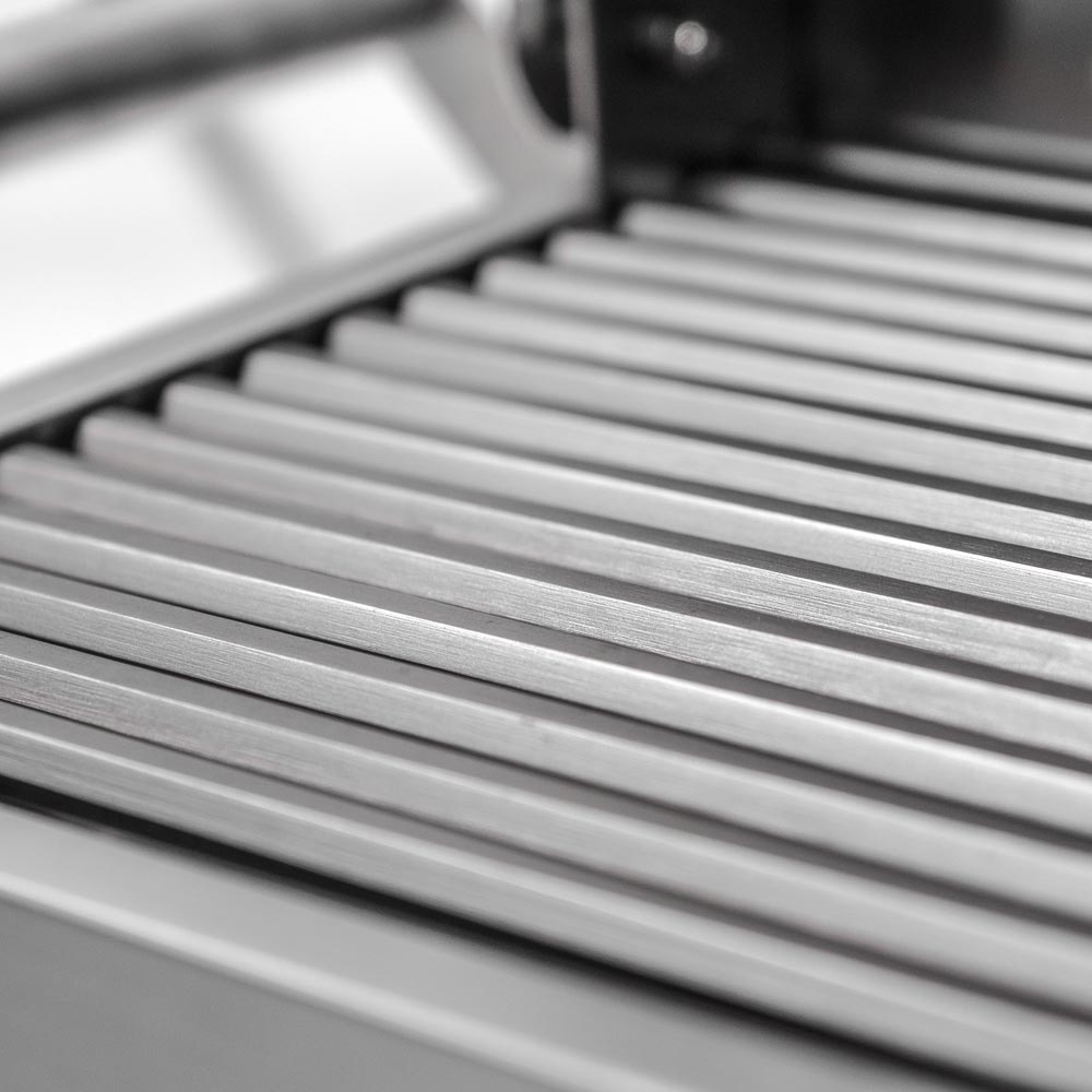 Blaze Marine-Grade 316L Professional Portable Grill, BLZ-1PRO-PRTMG-LP