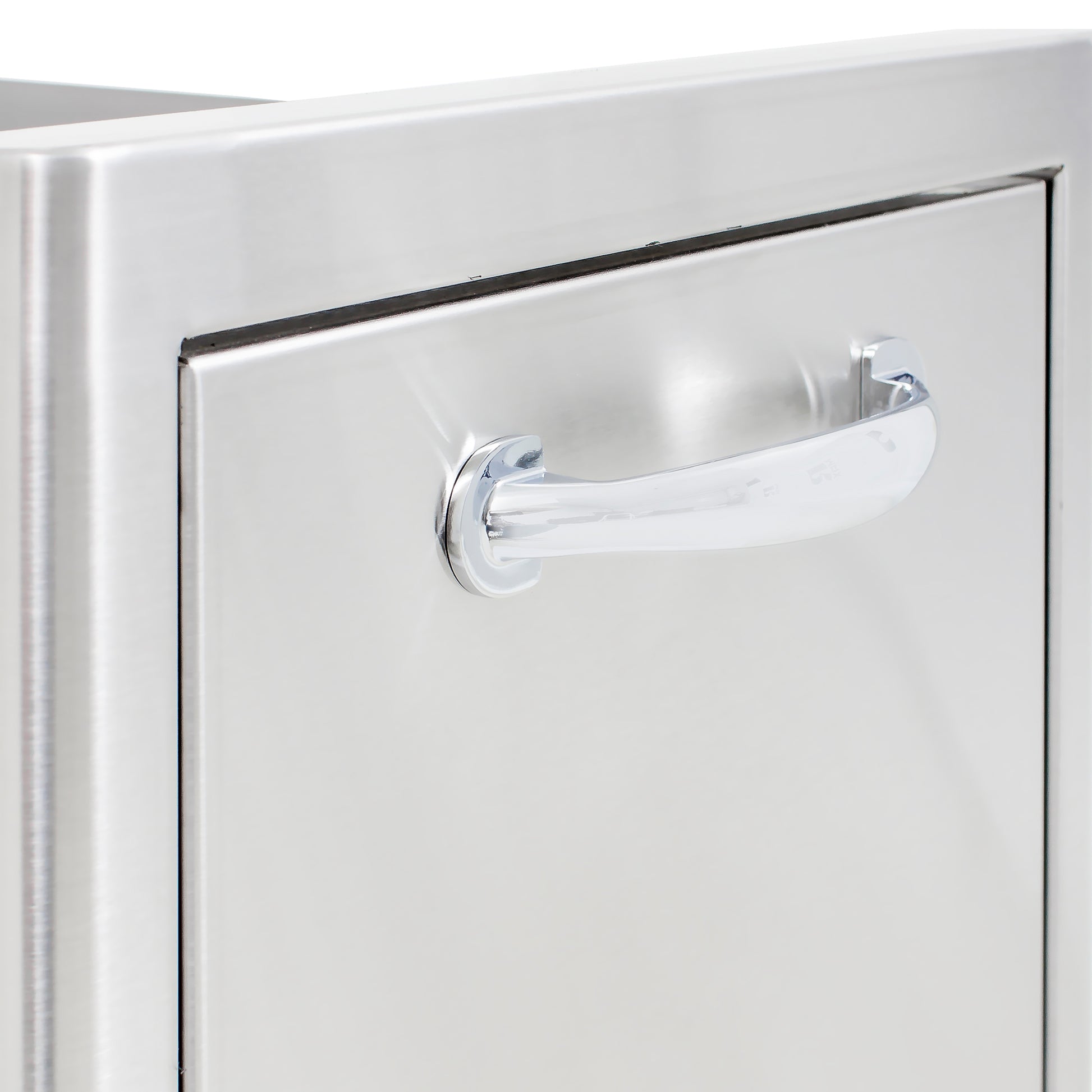 Blaze Narrow Roll Out Trash Bin, BLZ-TRNW-DRW