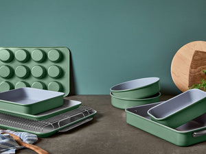 Caraway Complete Bakeware Set in Sage