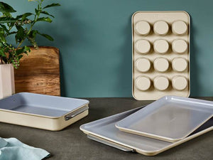 Caraway Half Bakeware Set in Cream