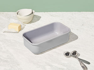 Caraway Loaf Pan in Gray