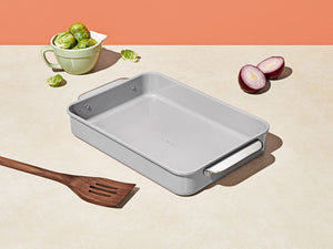 Caraway Rectangle Pan in Gray