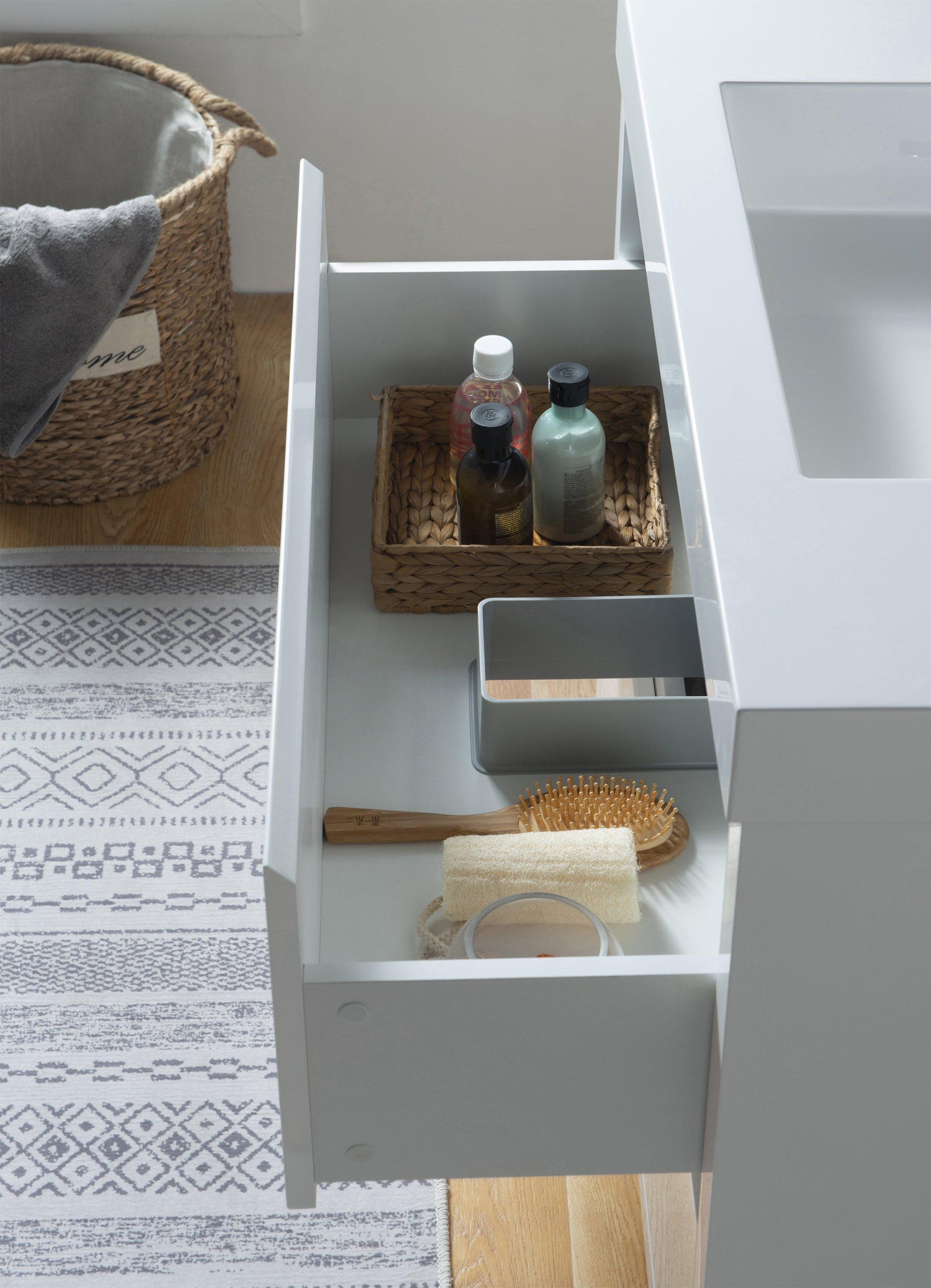 Vanity Art Single-Sink Bathroom Vanity With Resin Top, 36"