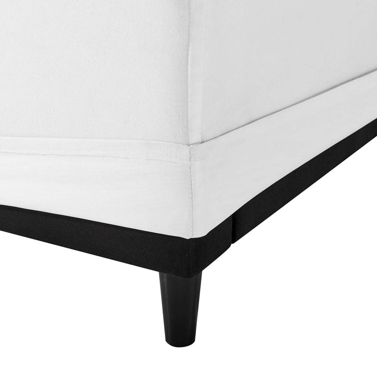 Avalon Slipcover Fabric Sofa in White, EEI-4449-WHI